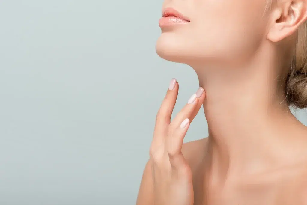Toxina botulínica de cuello (bandas platismales)