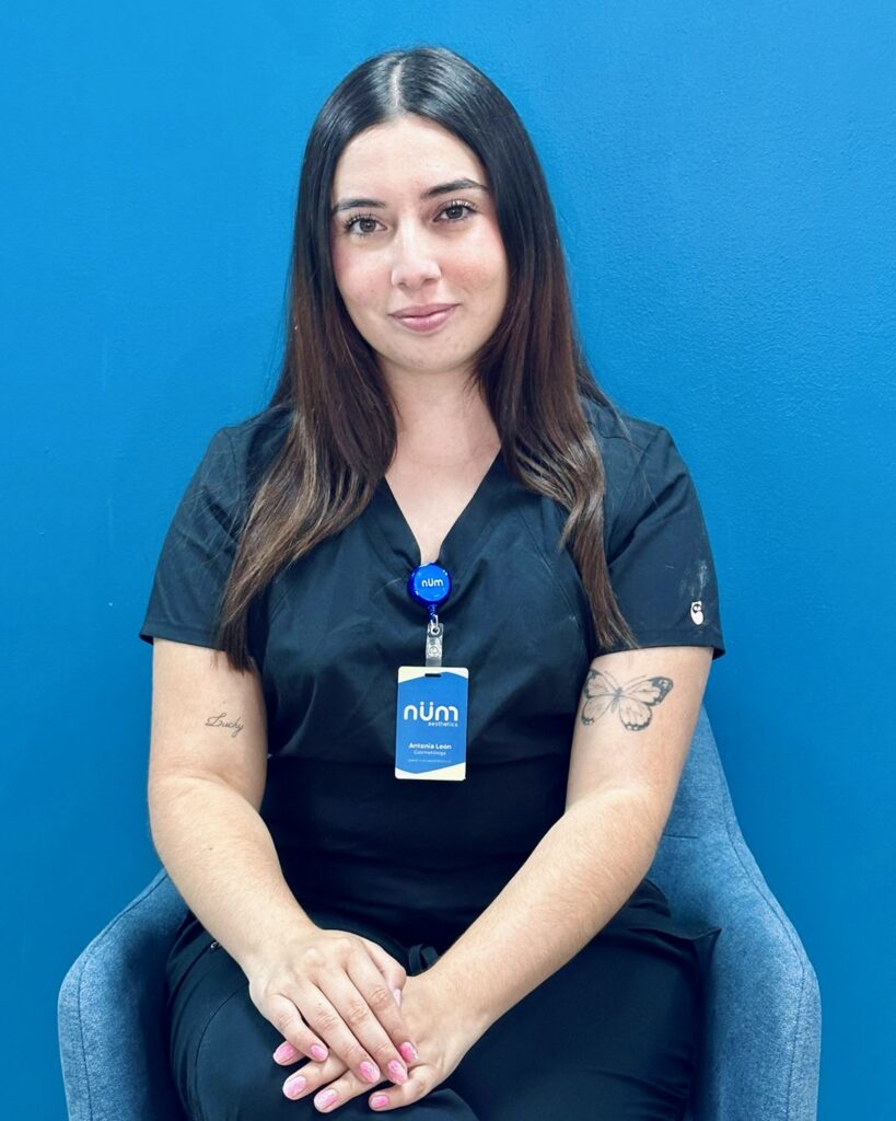 Antonia León Román